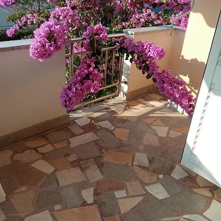וילה Privlaka
